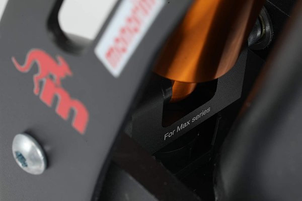 Monorim sárvédőtartó első lengéscsillapítóhoz Segway Ninebot MAX széria fekete felszerelve hátulról